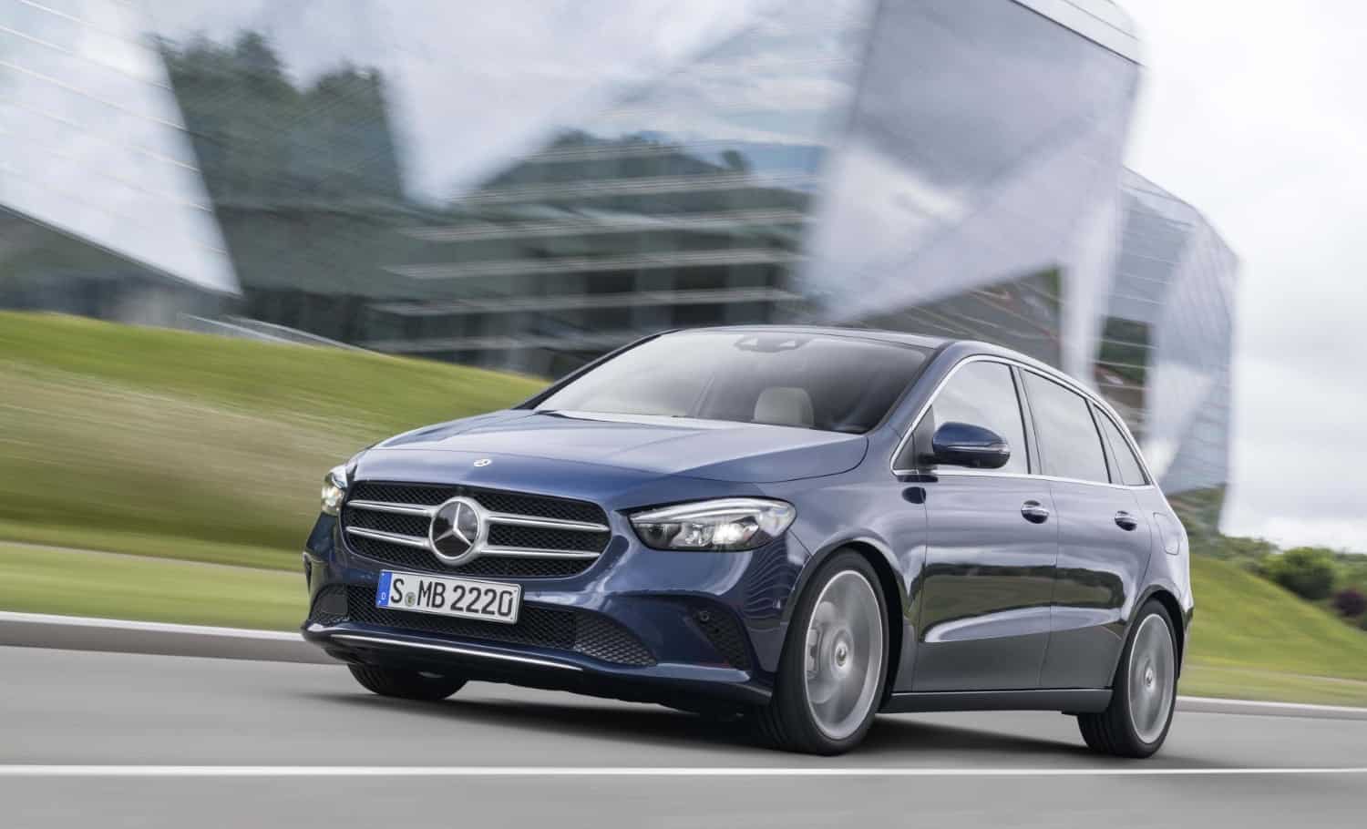 New Mercedes Benz B Class Adopts Smaller Siblings Tricks On Sale